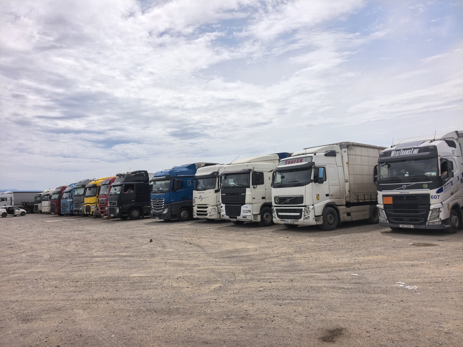 Kingpeace controlled truck fleet